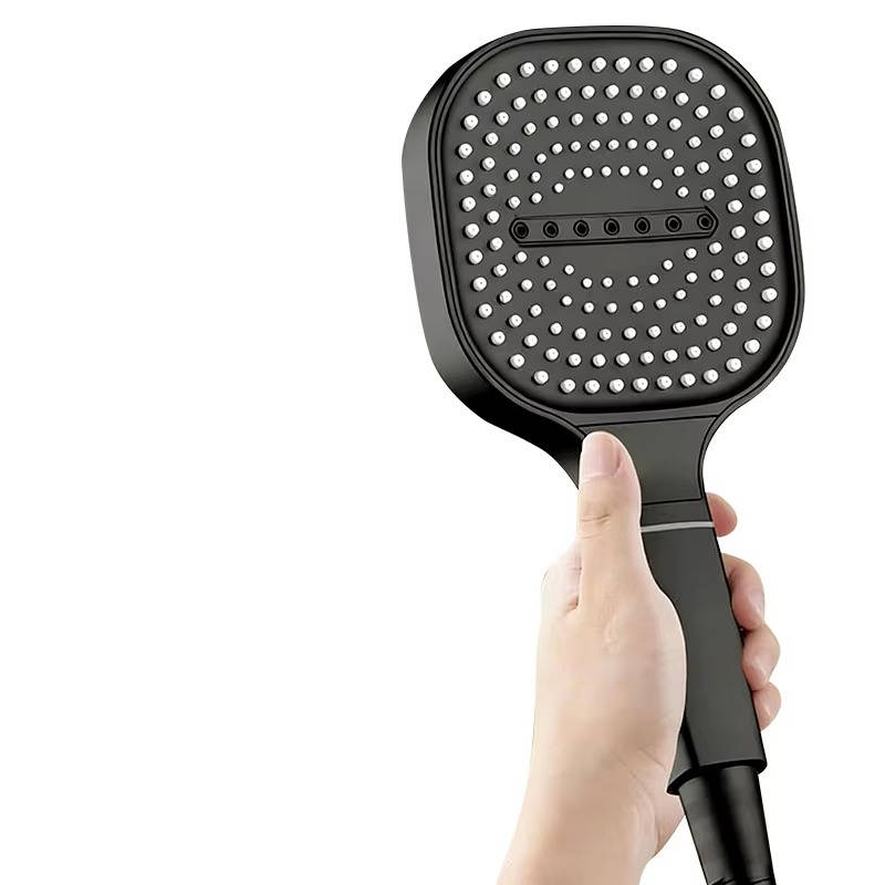 Multi-stage filtered shower head for cleaner, healthier water. Reduces chlorine & impurities. Easy install.