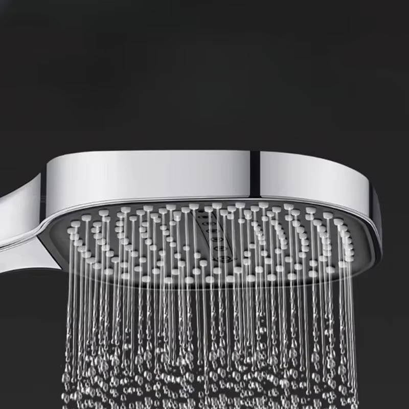 Simple to install filtered shower head for cleaner, high-pressure showers. Effective multi-stage water filter.