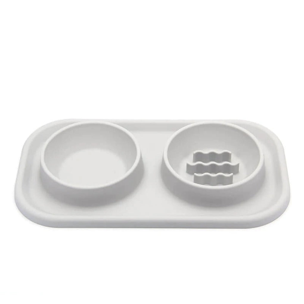 Innovative pet slow feeder bowl for dogs & cats, with water dish. Prevents gulping, supports digestion & hydration.
