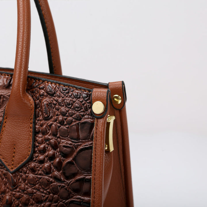 High-fashion croc-embossed shoulder bag for women, a statement accessory for daily elegance