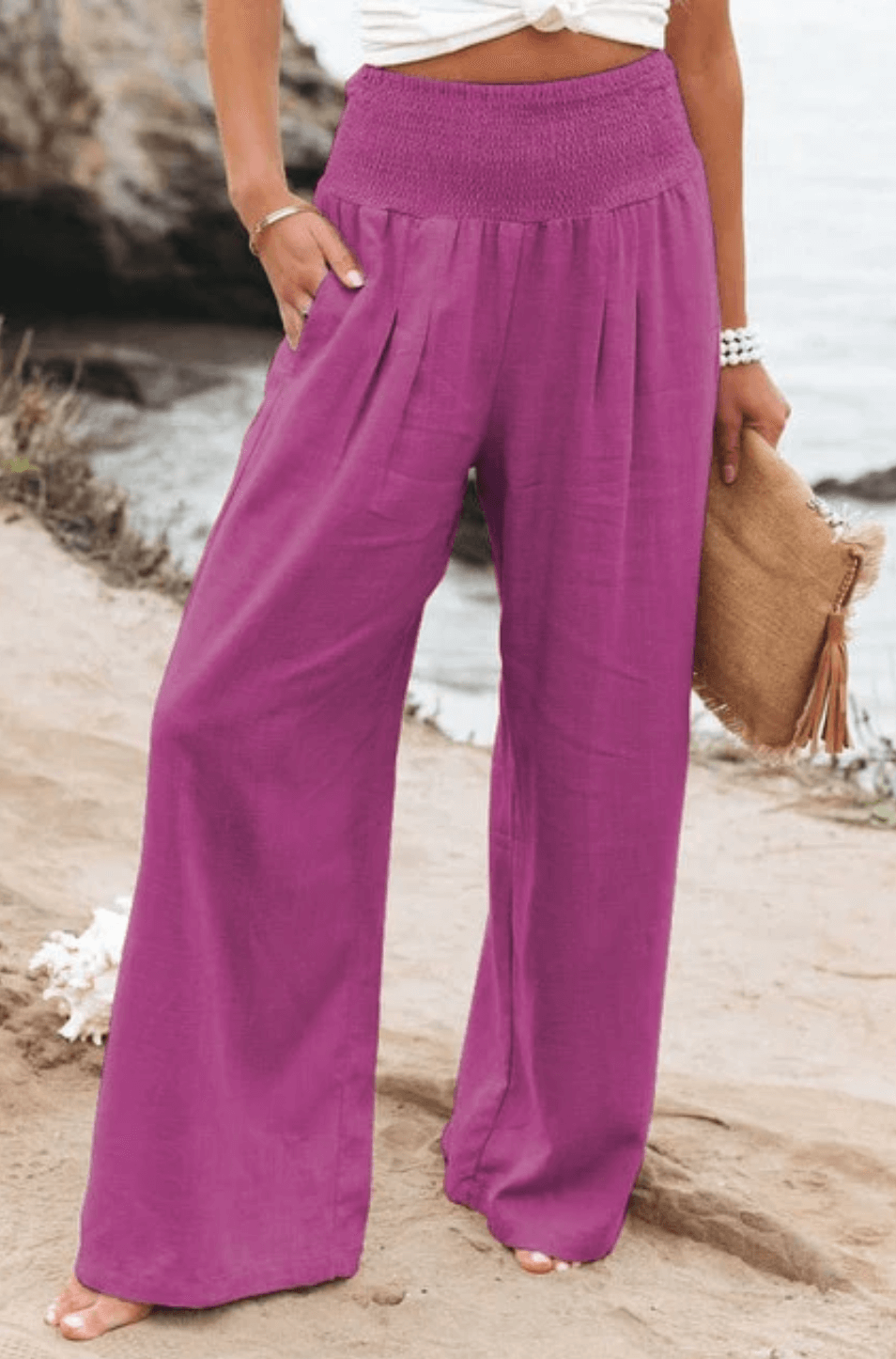 Boho elegant women's palazzo pants, comfortable wide-leg trousers with a flattering high waist.