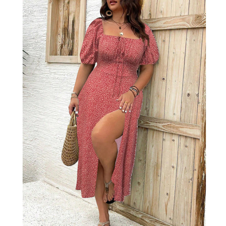 Long plus size elegant maxi dress for women, with beautiful puff sleeves, ideal for formal events.