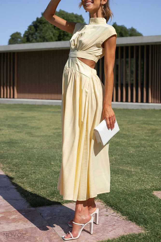 Elegant women's summer midi dress, perfect for beach holidays, with a chic waist cut-out.