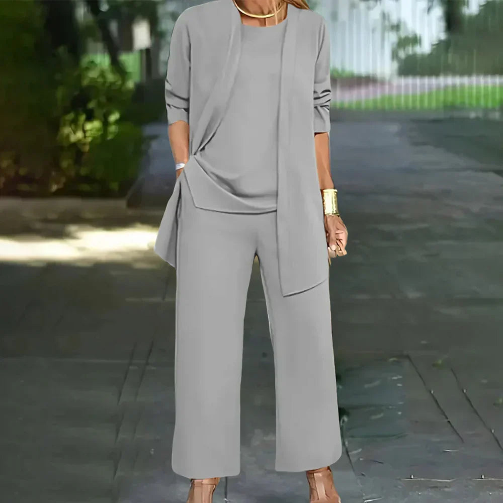 Professional women's tailored 3-piece pantsuit. Sophisticated blazer & trousers for office wear & special occasions.