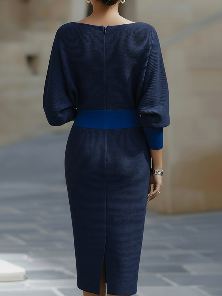 Sophisticated women's evening wear: elegant cowl-neck bodycon midi dress. Ideal for formal events.