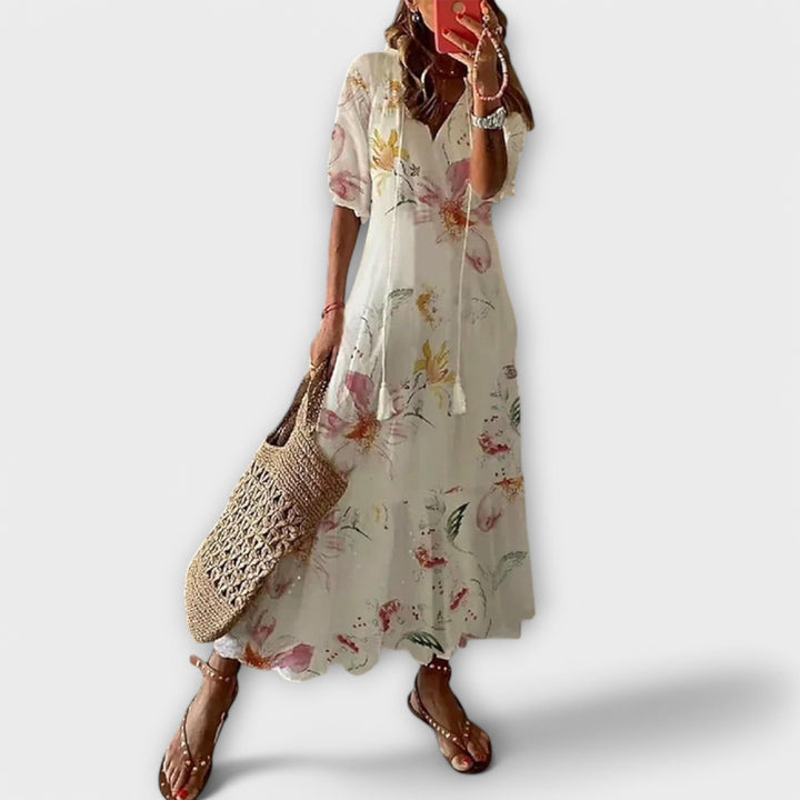 Women's elegant maxi dress with a flowy silhouette, embodying effortless style for any season.