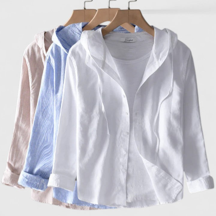 Elegant women's hooded blouse, chic and comfortable. Perfect for versatile everyday wear.