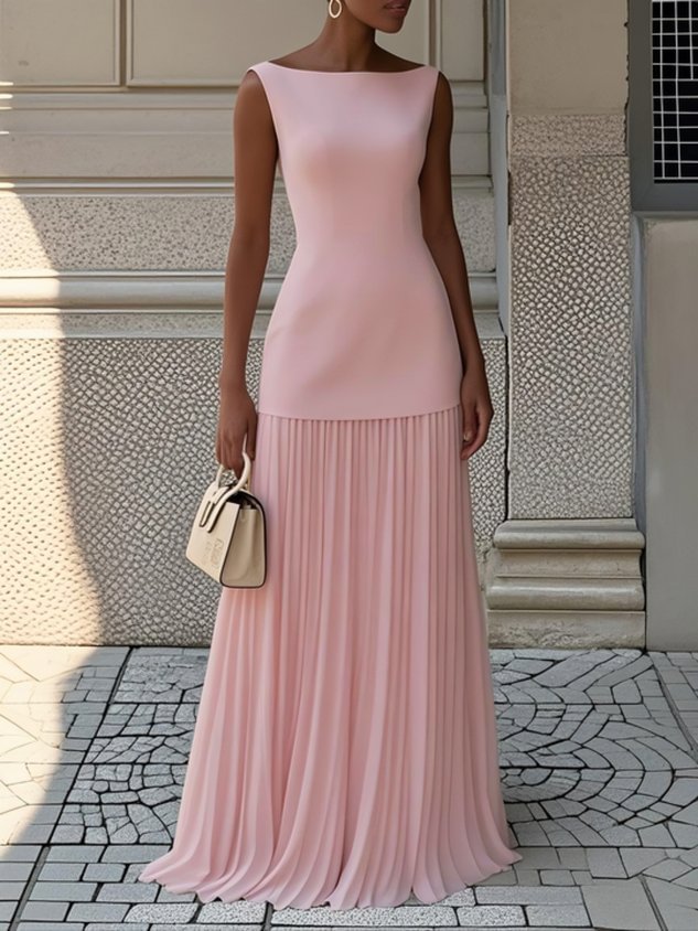 Flowy long sleeveless maxi dress for women, with elegant pleats, ideal for casual summer wear or occasions.