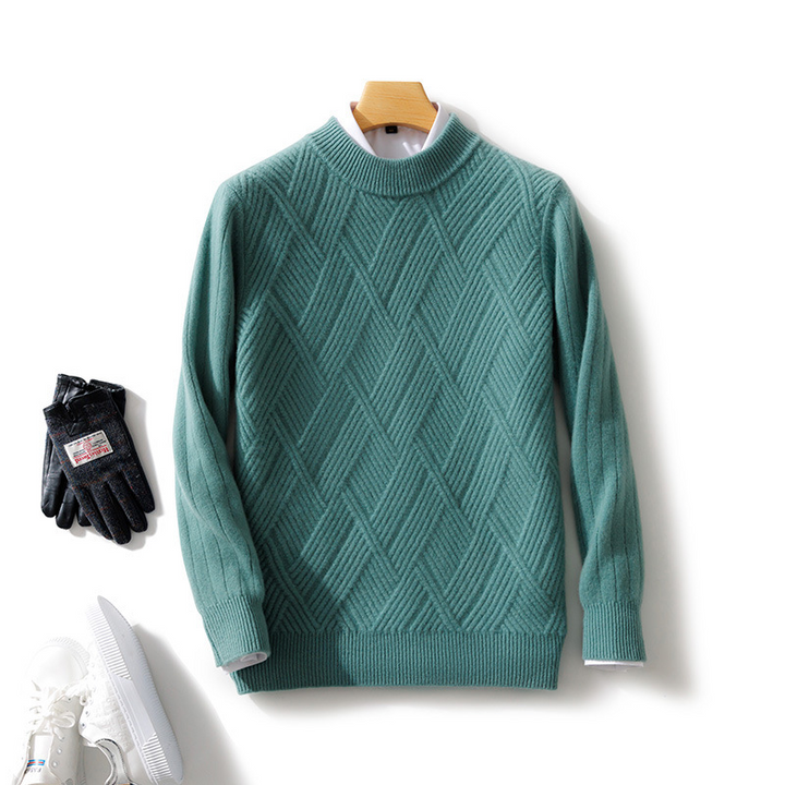 Luxury pure cashmere women's knit sweater, versatile and timeless for any occasion.