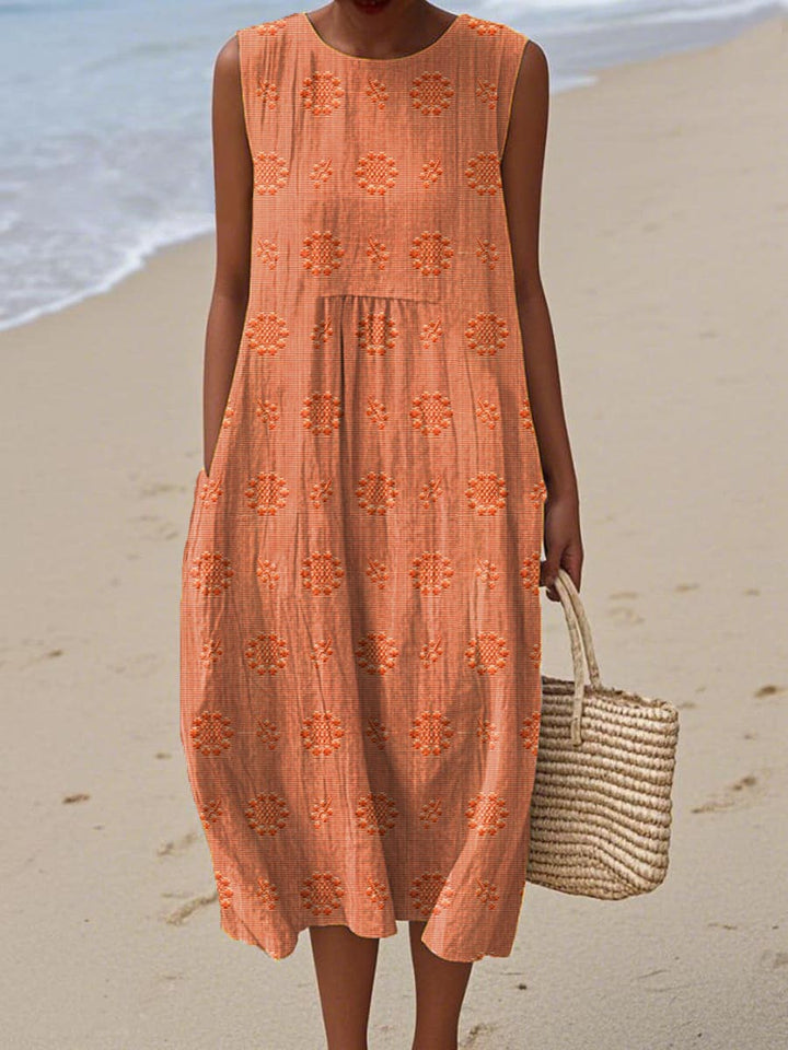 Sophisticated women's round neck sleeveless midi dress, ideal for elegant spring/summer day wear or evening events.