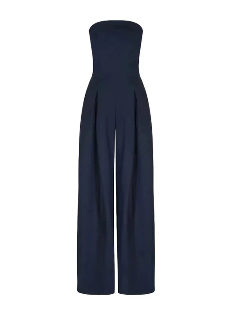 Fashionable women's strapless wide-leg jumpsuit, a stylish choice for parties, evening wear, and summer.