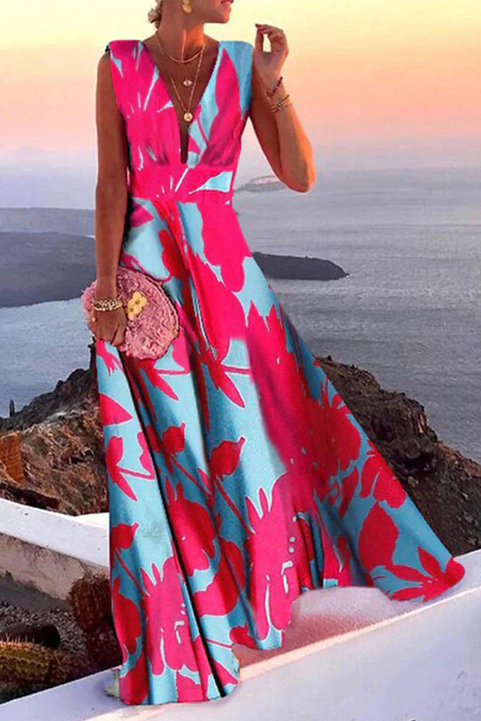 Flowing, elegant women's summer dress in a lightweight fabric, suitable for parties & comfortable ladies fashion.