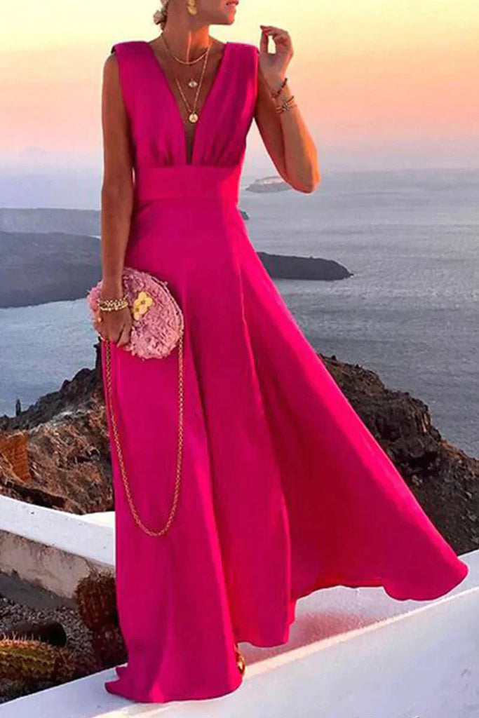 Trendy women's summer midi dress, elegant and stylish for any occasion. Breezy fabric, flattering fit, perfect for daywear.