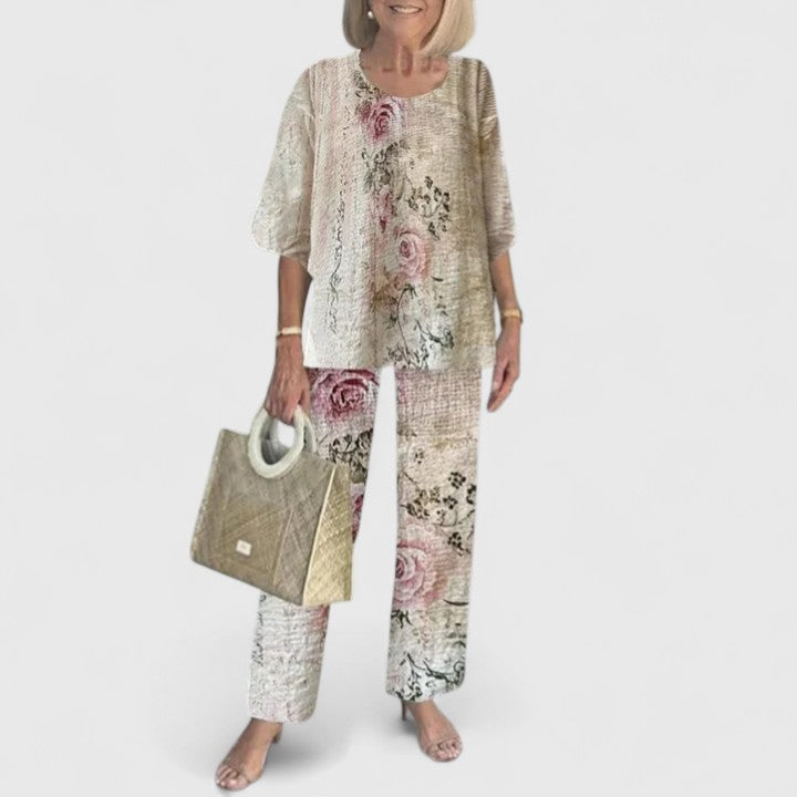 Comfortable & stylish women's two-piece set, ideal for elegant everyday wear.