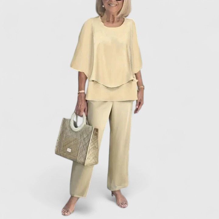 Comfortable women's two-piece set, versatile for chic casual wear or events.