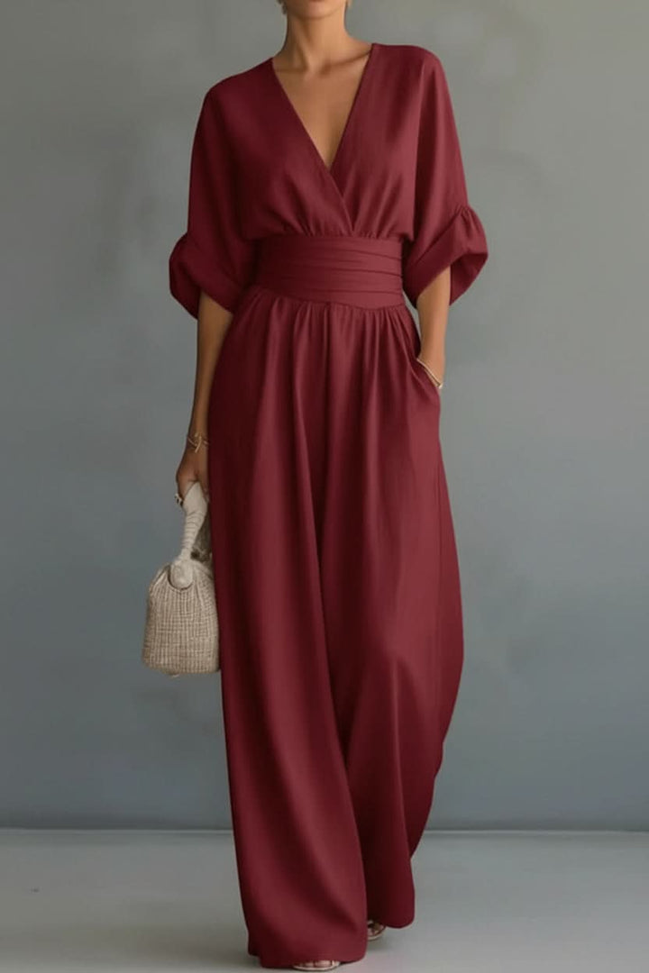 Timeless women's vintage jumpsuit, an elegant and comfortable one-piece outfit for effortless spring & summer style.
