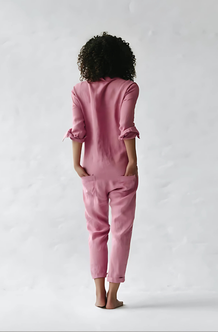 New women's elegant vintage style jumpsuit, relaxed fit, ankle-length, ideal for summer fashion.