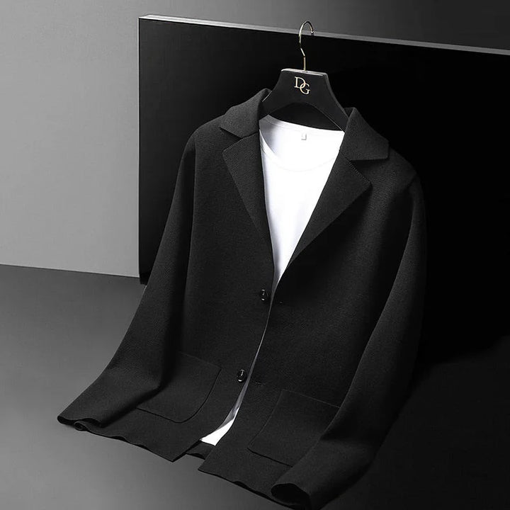 Long-sleeve women's wool knit cardigan blazer, ideal for adding an elegant touch to any ensemble.