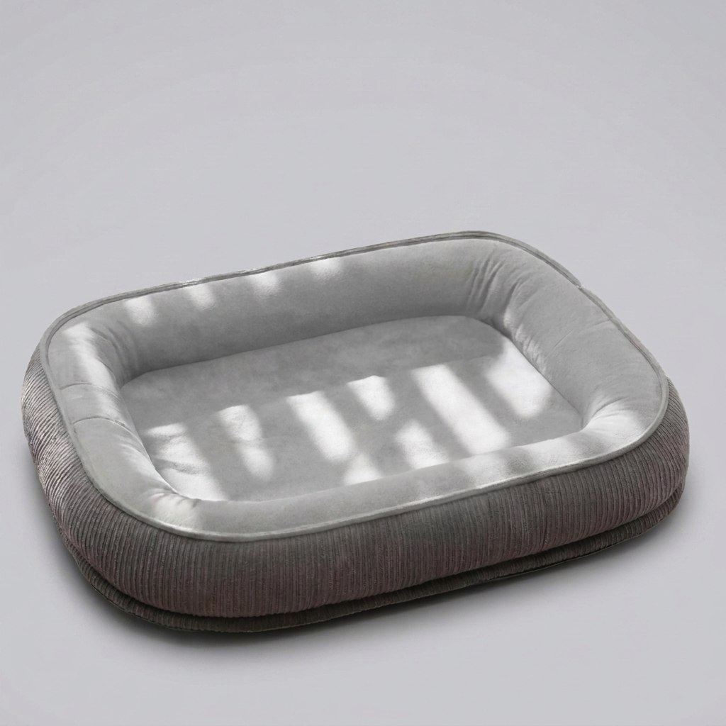 Extra-large dog bed crafted from durable, scratch-resistant suede for maximum pet comfort. Washable and long-lasting.