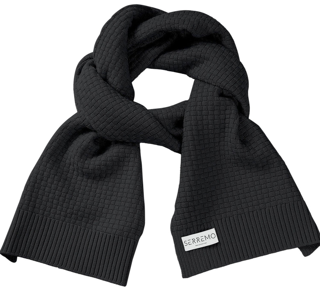 Stylish khaki waffle knit scarf, a cozy unisex accessory, perfect for winter warmth
