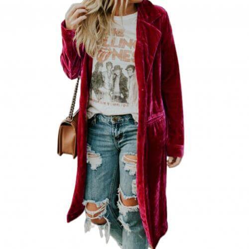 Luxurious women's long velvet duster cardigan for elegant layering and sophisticated fall fashion.