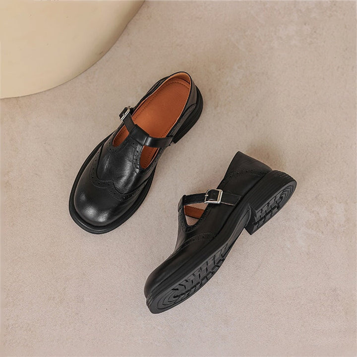 Women's classic Mary Jane comfortable casual sandals, perfect for stylish everyday summer outfits.