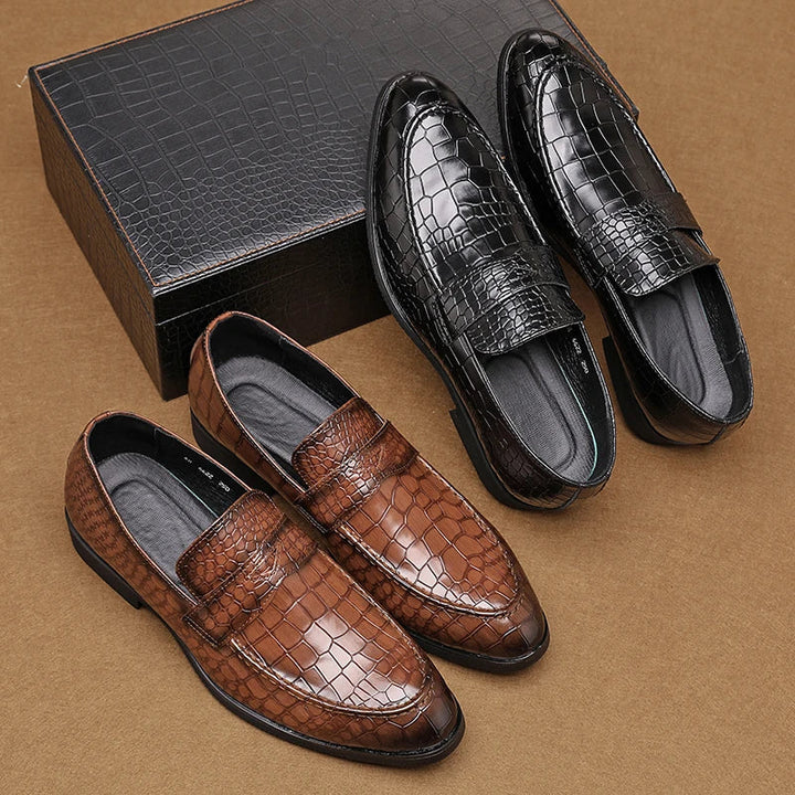 Men's versatile crocodile embossed leather loafers, suitable for various formal styles