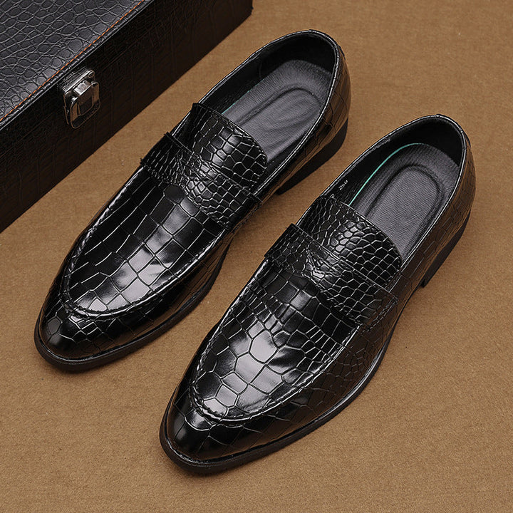 Comfortable men's crocodile embossed leather loafers with a cushioned insole