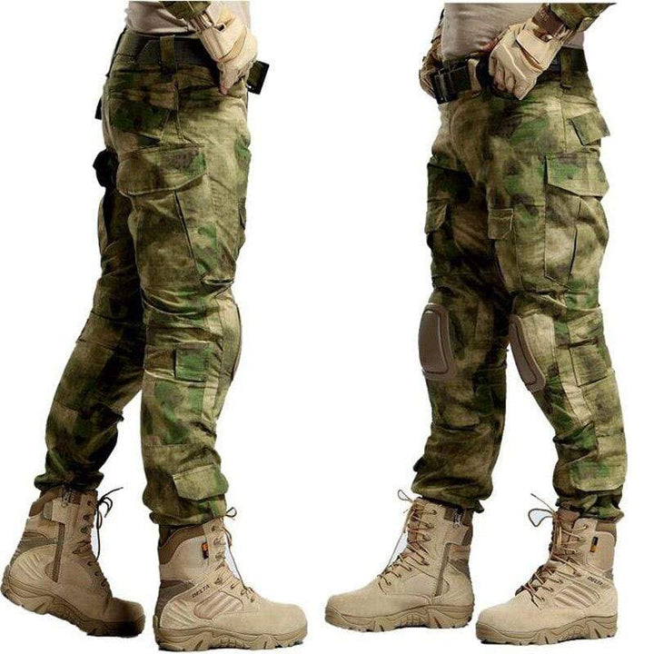 Detail of a zipper pocket on men's tactical cargo pants, secure storage for outdoor gear