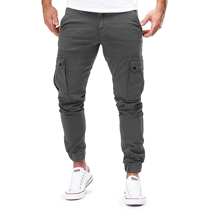 Men's casual khaki cargo trousers with multiple utility pockets, comfortable fit
