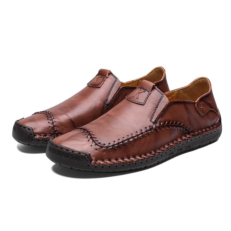 Men's casual soft-sole shoes, crafted from genuine leather with elegant hand-stitched accents
