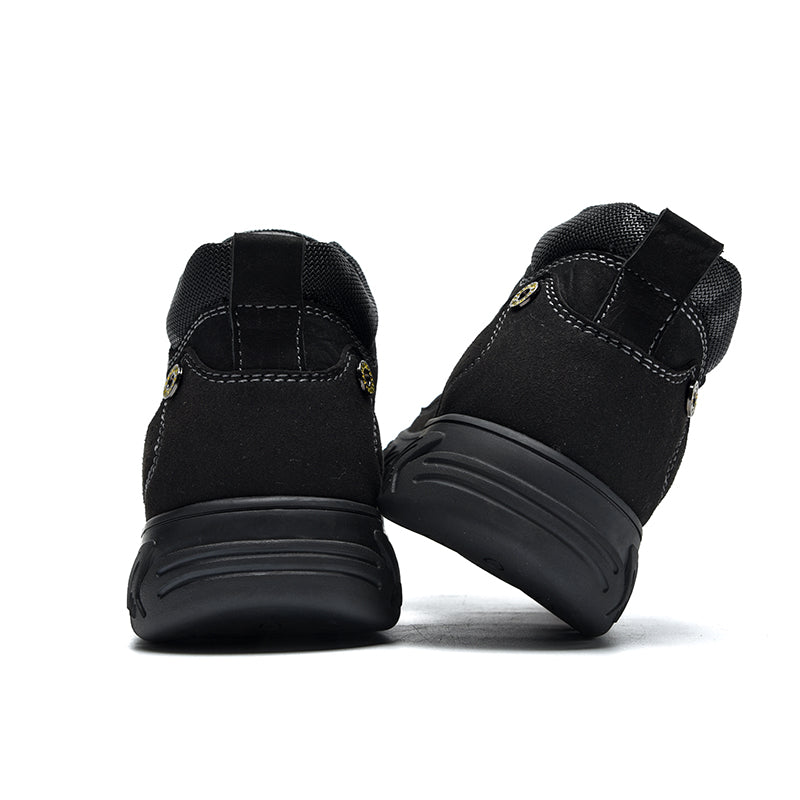 Men's snow boots with excellent grip, short leather style for icy conditions