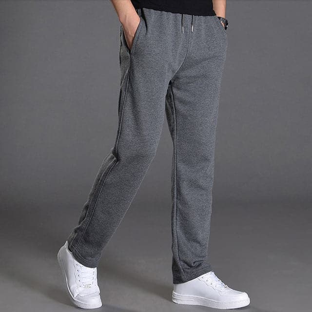 Comfortable men's relaxed fit trousers, ideal for spring, shown in a versatile grey shade.