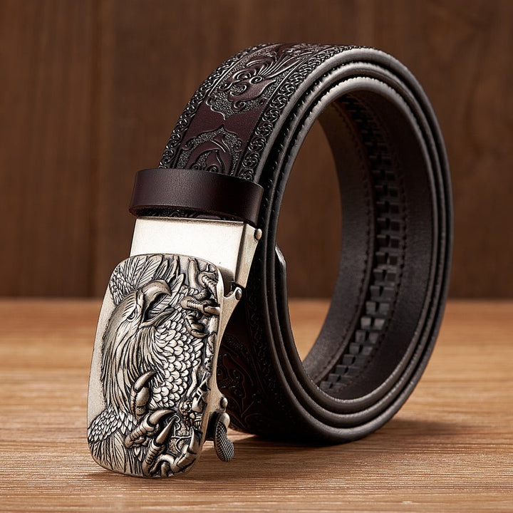 Fashionable mens black leather belt with an easy-to-use automatic buckle, a must-have accessory.