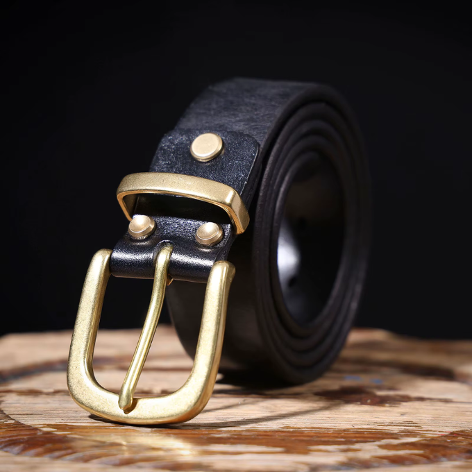 Men's durable full-grain leather belt in a rich brown tone