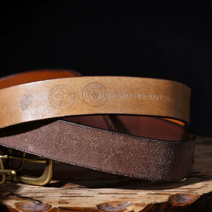Men's classic brown full-grain leather belt, perfect for everyday rugged style