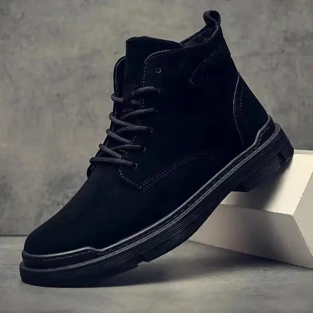 Stylish men's winter boots: brown suede lace-ups offering comfort and timeless elegance