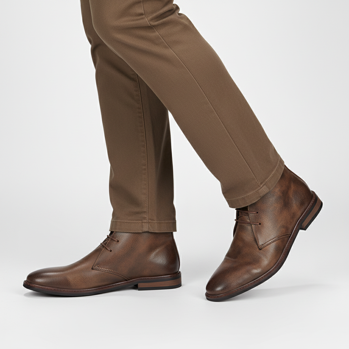 Comfortable men's classic desert boots, featuring a quality design and craftsmanship for timeless appeal.