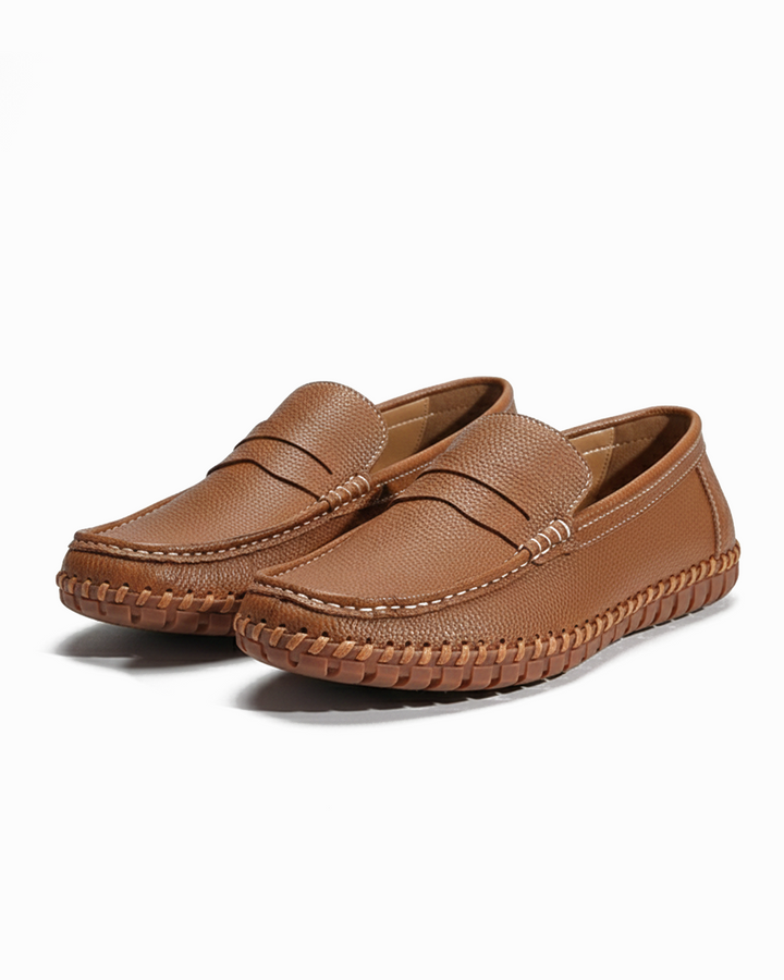 Men's classic full-grain leather loafers, slip-on shoes for casual or dress wear