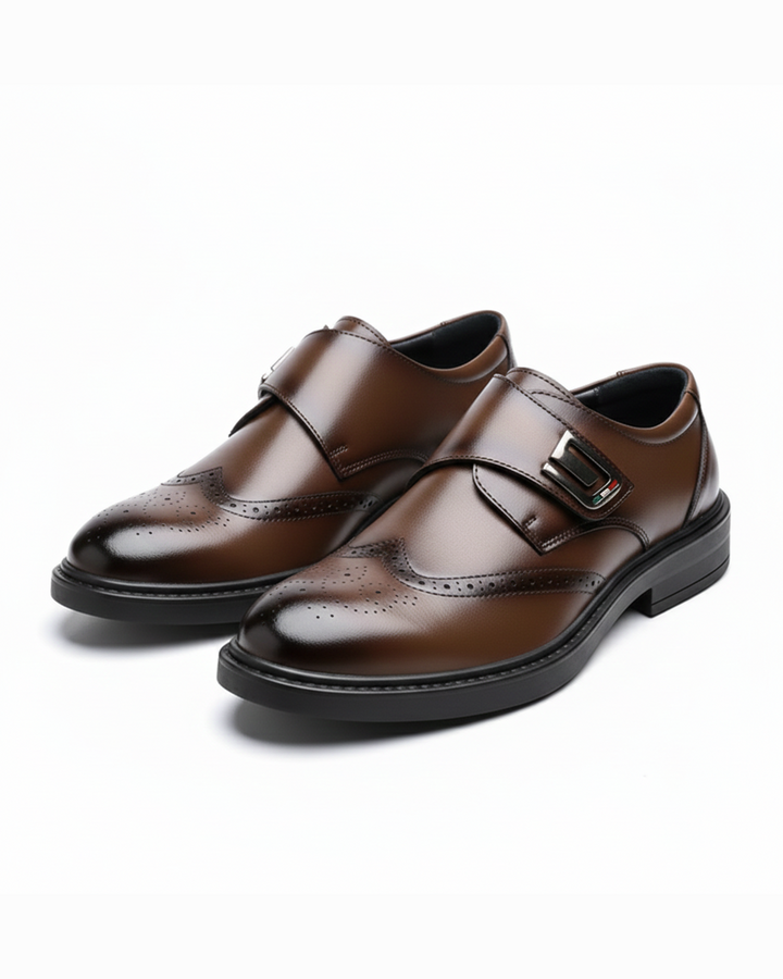 Men's classic full-grain leather oxford dress shoes, professional and formal business attire