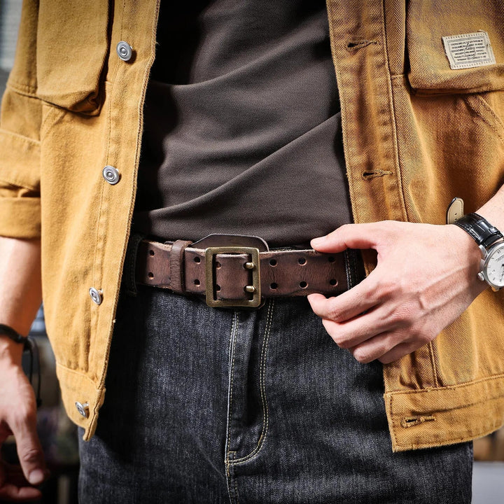 Men's classic genuine leather belt with a matte finish, ideal for daily wear and men's accessories