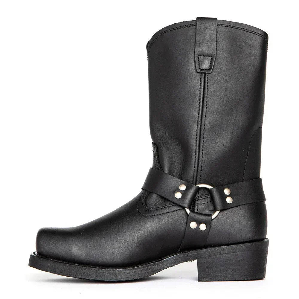 Classic men's cowboy boots crafted from rich leather, perfect for Western fashion and lasting wear