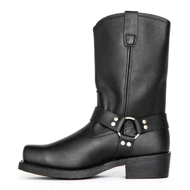 Classic men's cowboy boots crafted from rich leather, perfect for Western fashion and lasting wear