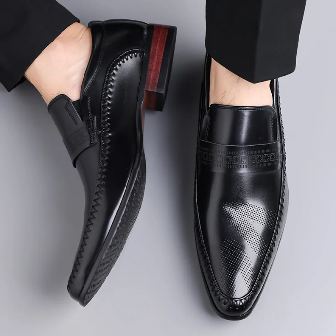 Men's polished leather dress shoes, designed for comfort and elegance in office wear.
