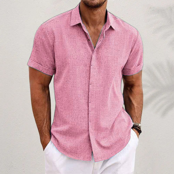 Men's casual short sleeve button shirt in a relaxed fit. Ideal spring fashion and versatile for summer wear.