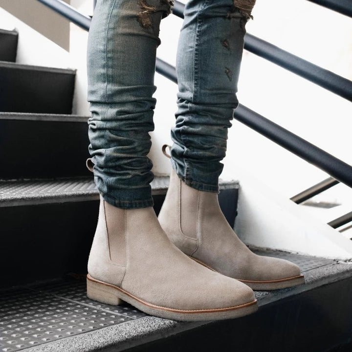 Classic men's slip-on Chelsea boots, a must-have for men's fashion and everyday wear.