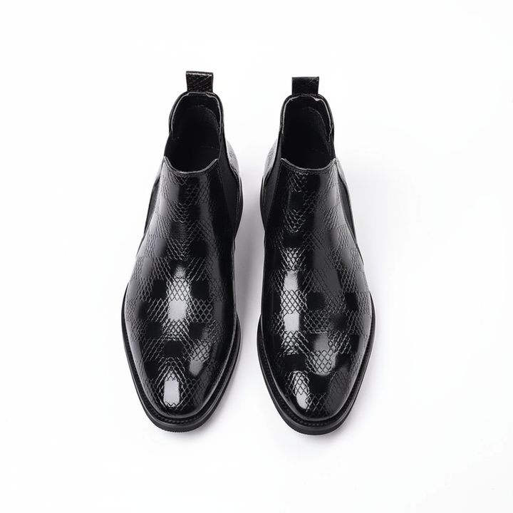 Versatile men's leather Chelsea boots, merging durability with a refined, classic aesthetic.