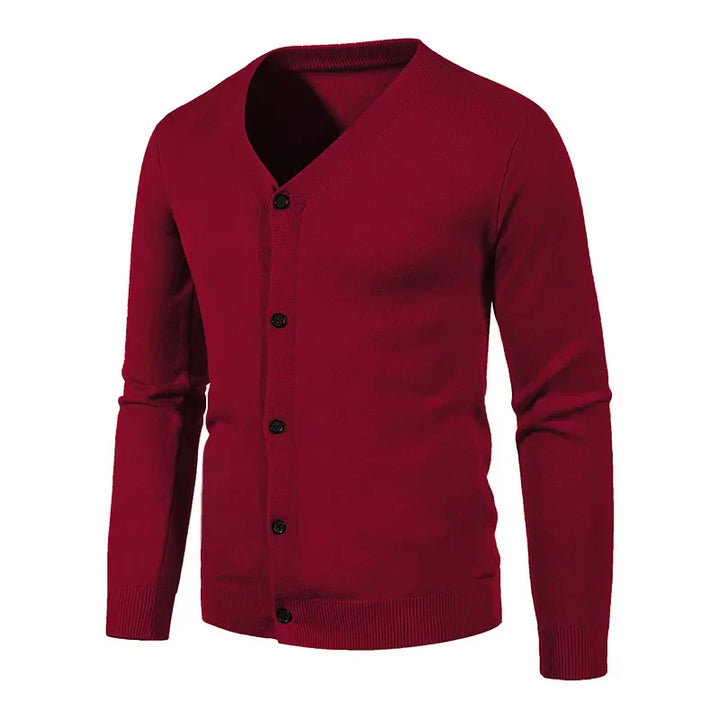 Versatile men's knitwear: a V-neck sweater in a soft fabric, perfect for various occasions.