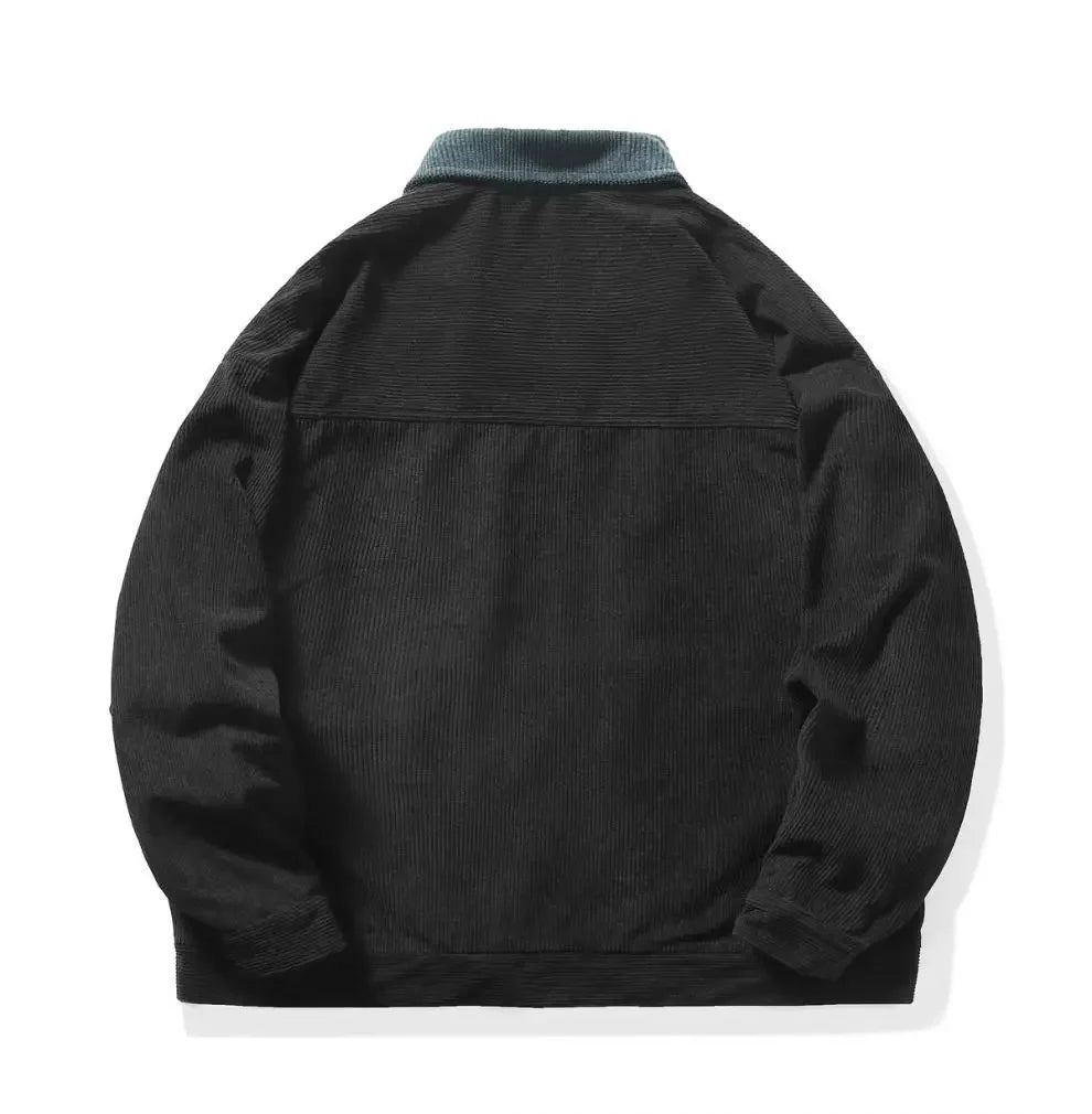 Fashionable men's zip jacket made from durable corduroy, suitable for autumn layering and outerwear.