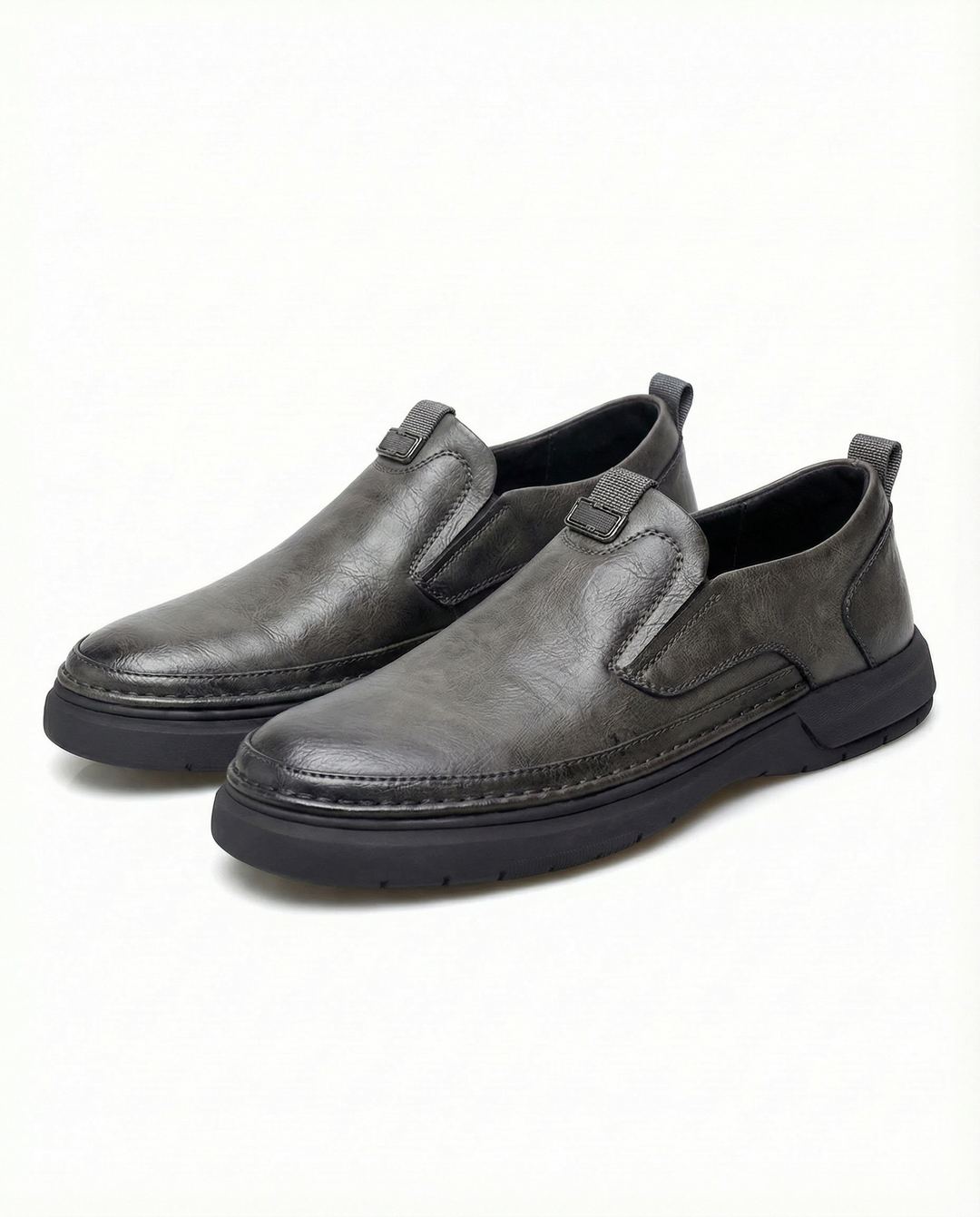 Men's versatile leather slip-on shoes, strong and comfortable everyday footwear